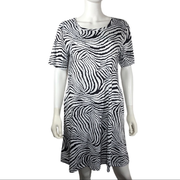WNEEDU Swing Pocket Zebra Print Dress - Picture 1 of 7